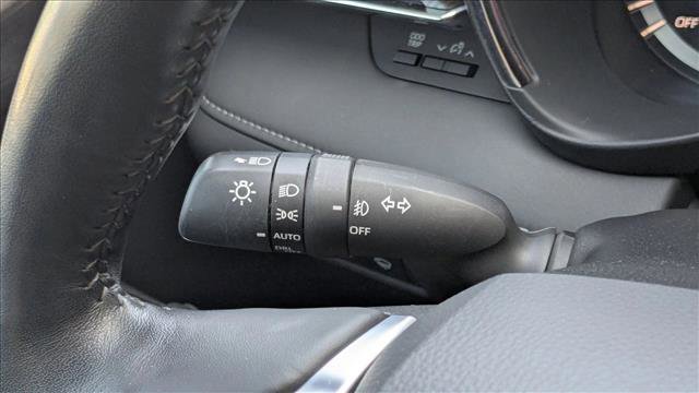 Used 2021 Toyota Highlander Platinum image 16