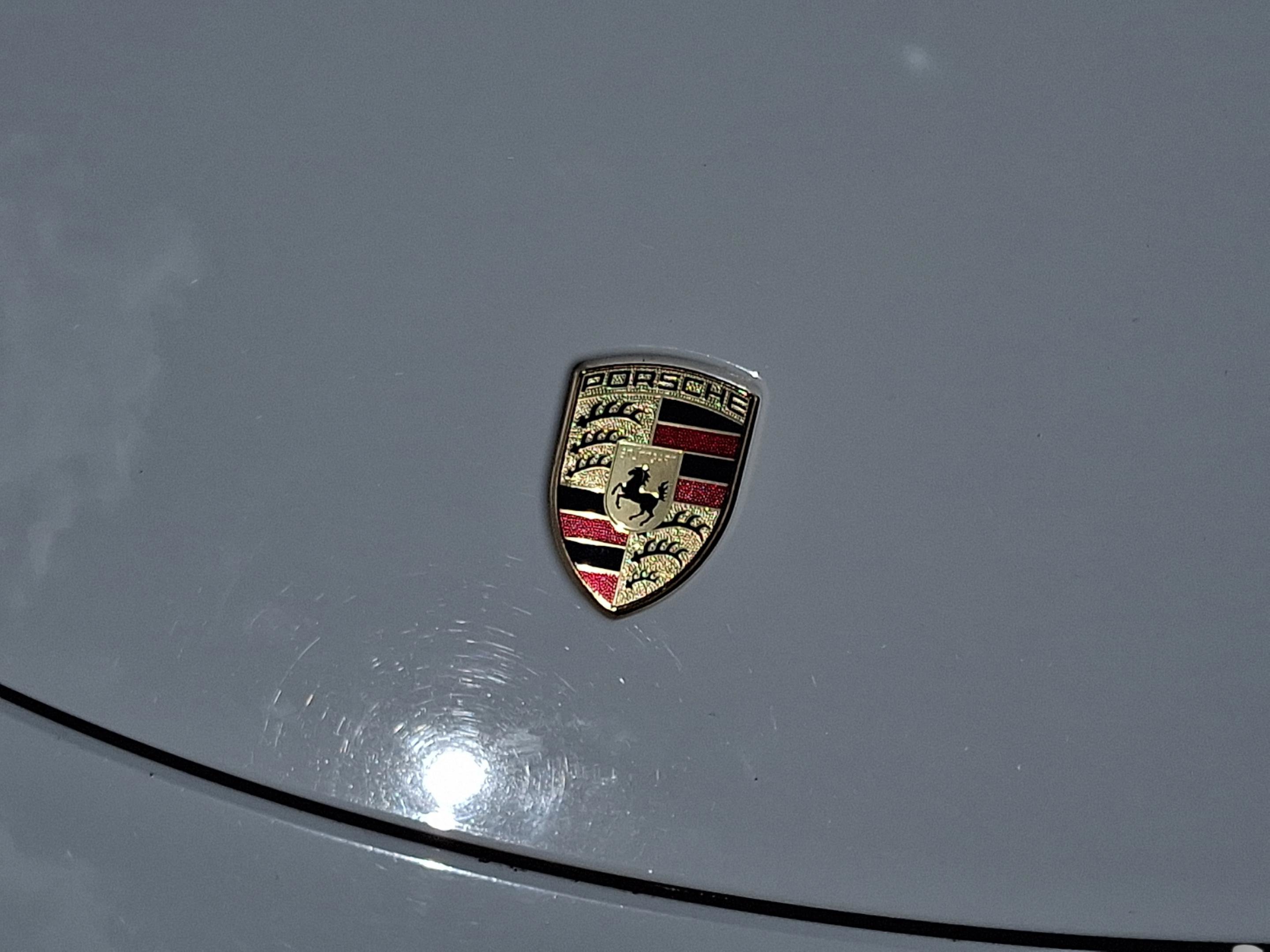 Used 2019 Porsche 718 Boxster image 30
