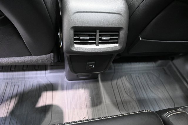 Used 2022 GMC Terrain Denali w/ LPO, Floor Liner Package image 28