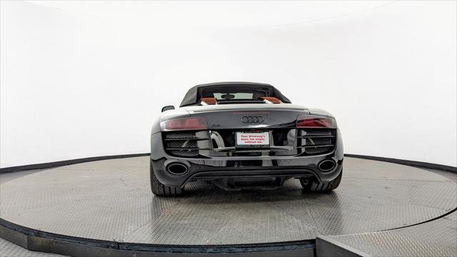 Used 2011 Audi R8 V10 w/ Enhanced Leather Pkg image 27
