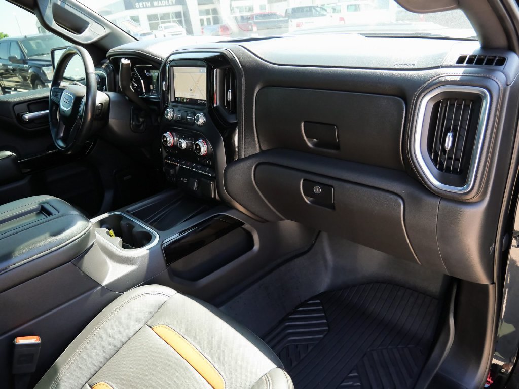 Used 2020 GMC Sierra 1500 AT4 w/ AT4 Premium Package AWD/4WD image 17