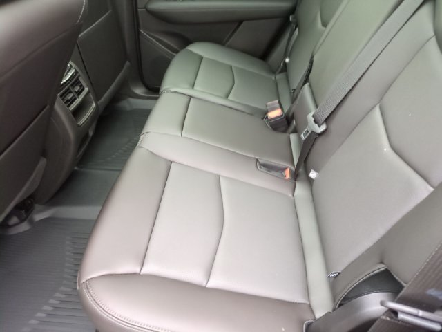 New 2026 Cadillac XT5 Premium Luxury w/ Driver Assist Package AWD/4WD image 22