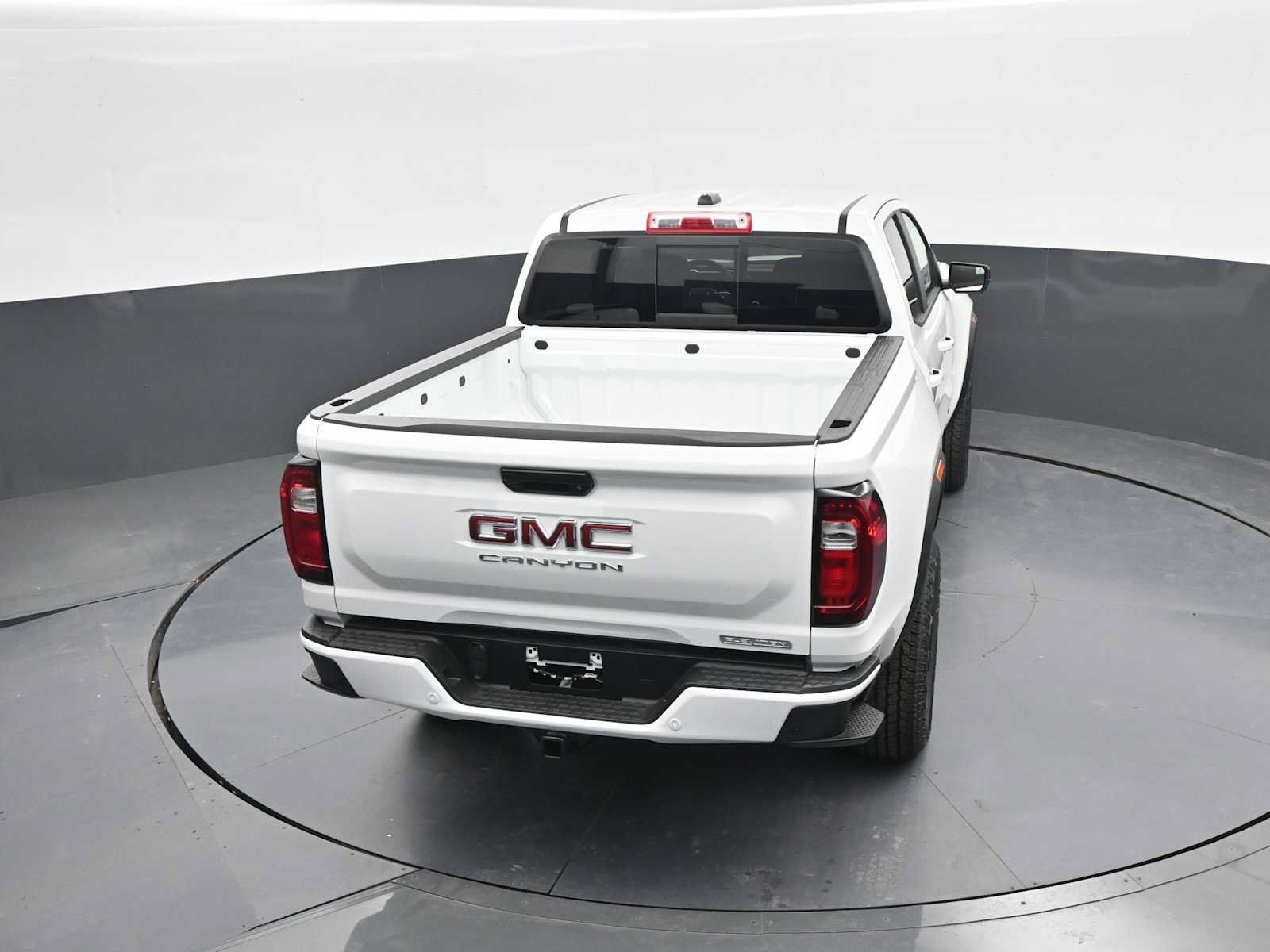 New 2026 GMC Canyon Elevation w/ Convenience Package RWD image 30