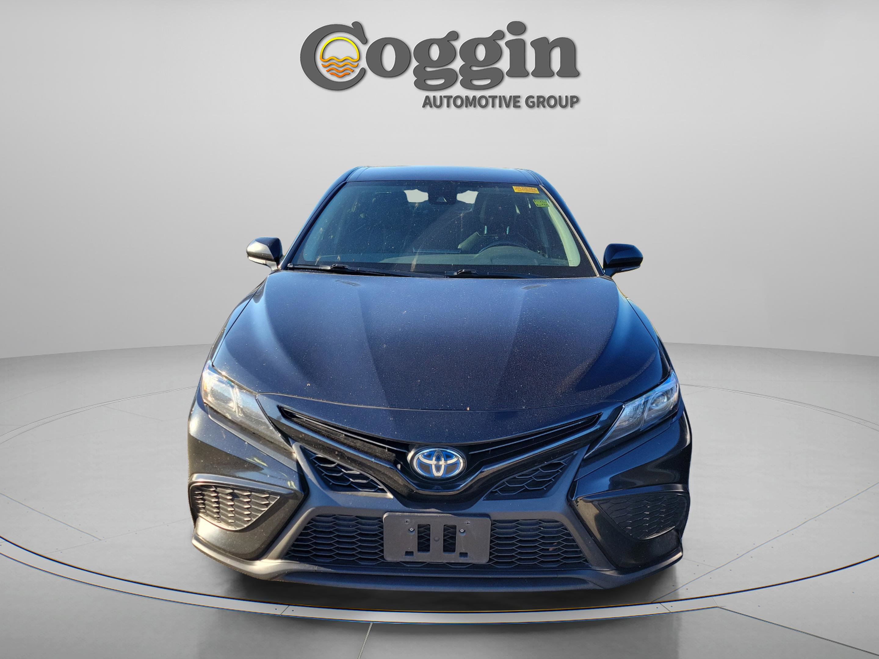 Used 2022 Toyota Camry SE image 11