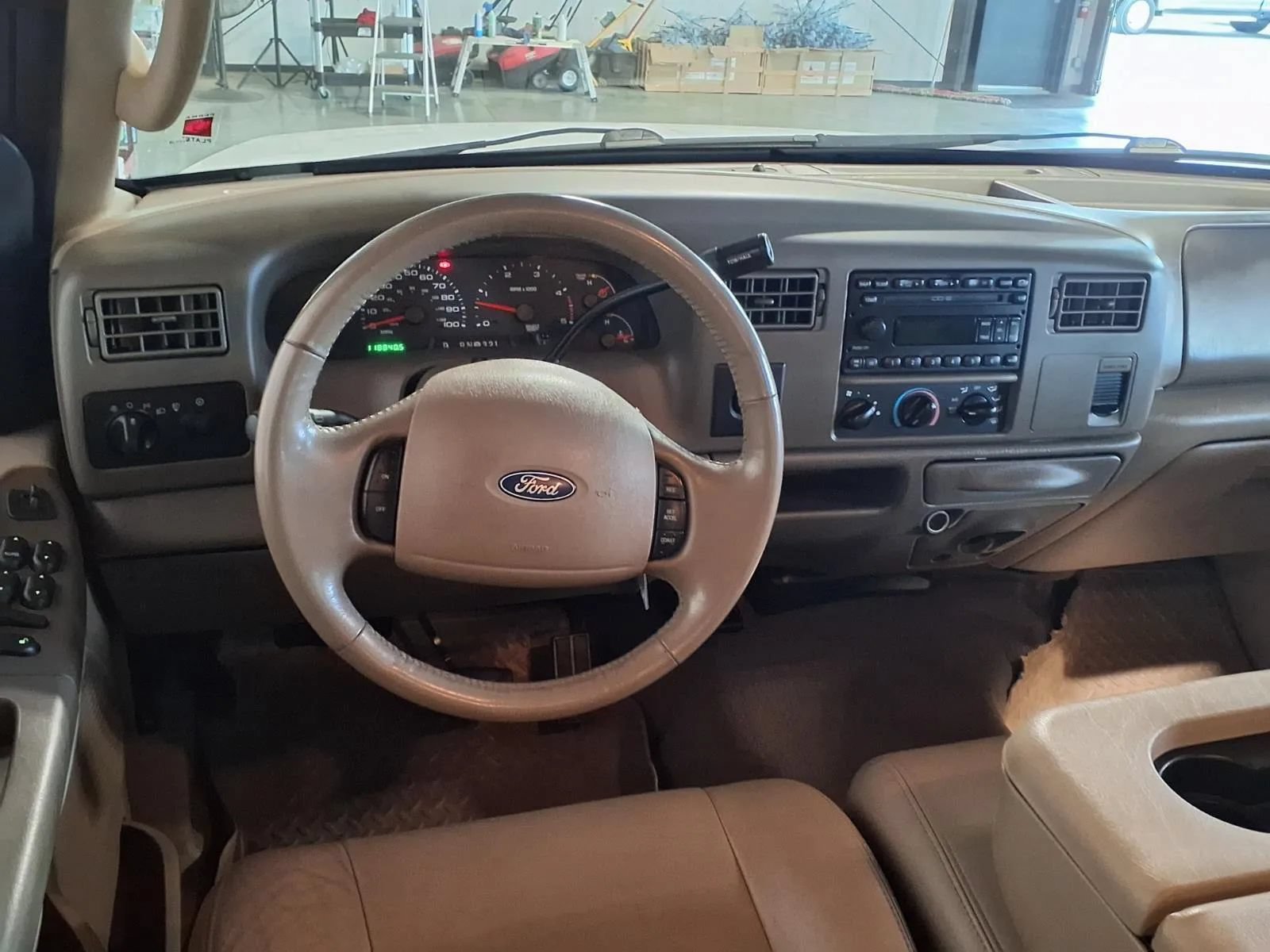 Used 2003 Ford F350 2WD Crew Cab DRW Super Duty image 15