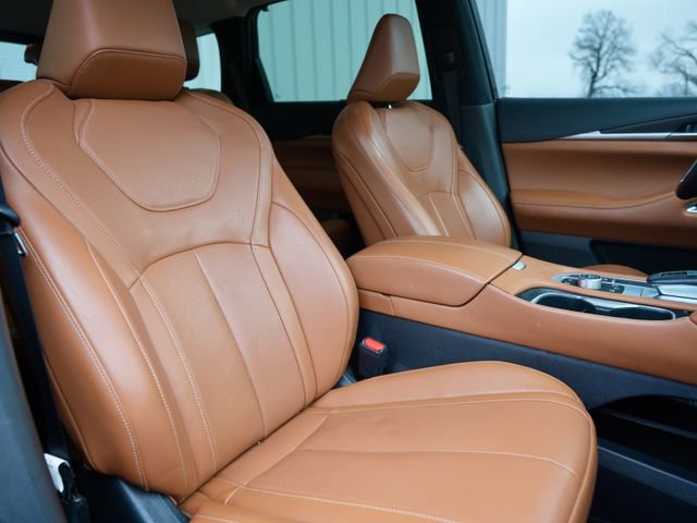 Used 2023 INFINITI QX60 Sensory w/ Vision Package image 9
