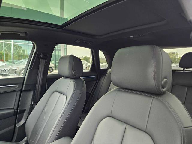 Used 2024 Audi Q3 2.0T Premium Plus w/ Premium Plus Package image 23