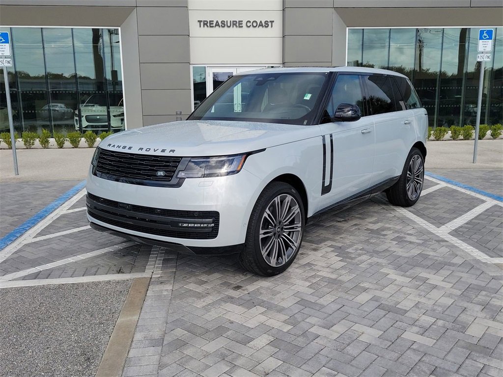 New 2025 Land Rover Range Rover Long Wheelbase SE