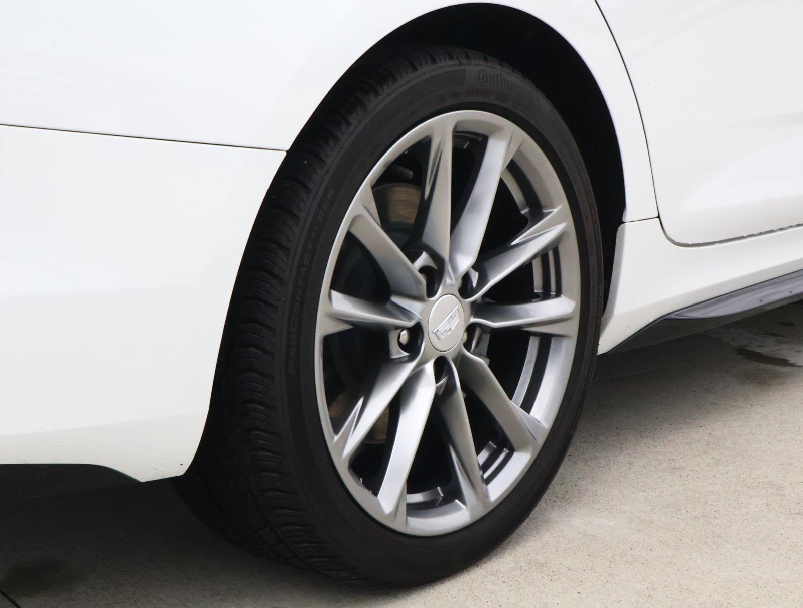 Used 2025 Cadillac CT4 Sport RWD image 12