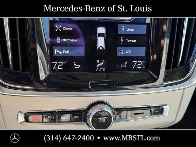 Used 2017 Volvo V90 T6 Cross Country image 23