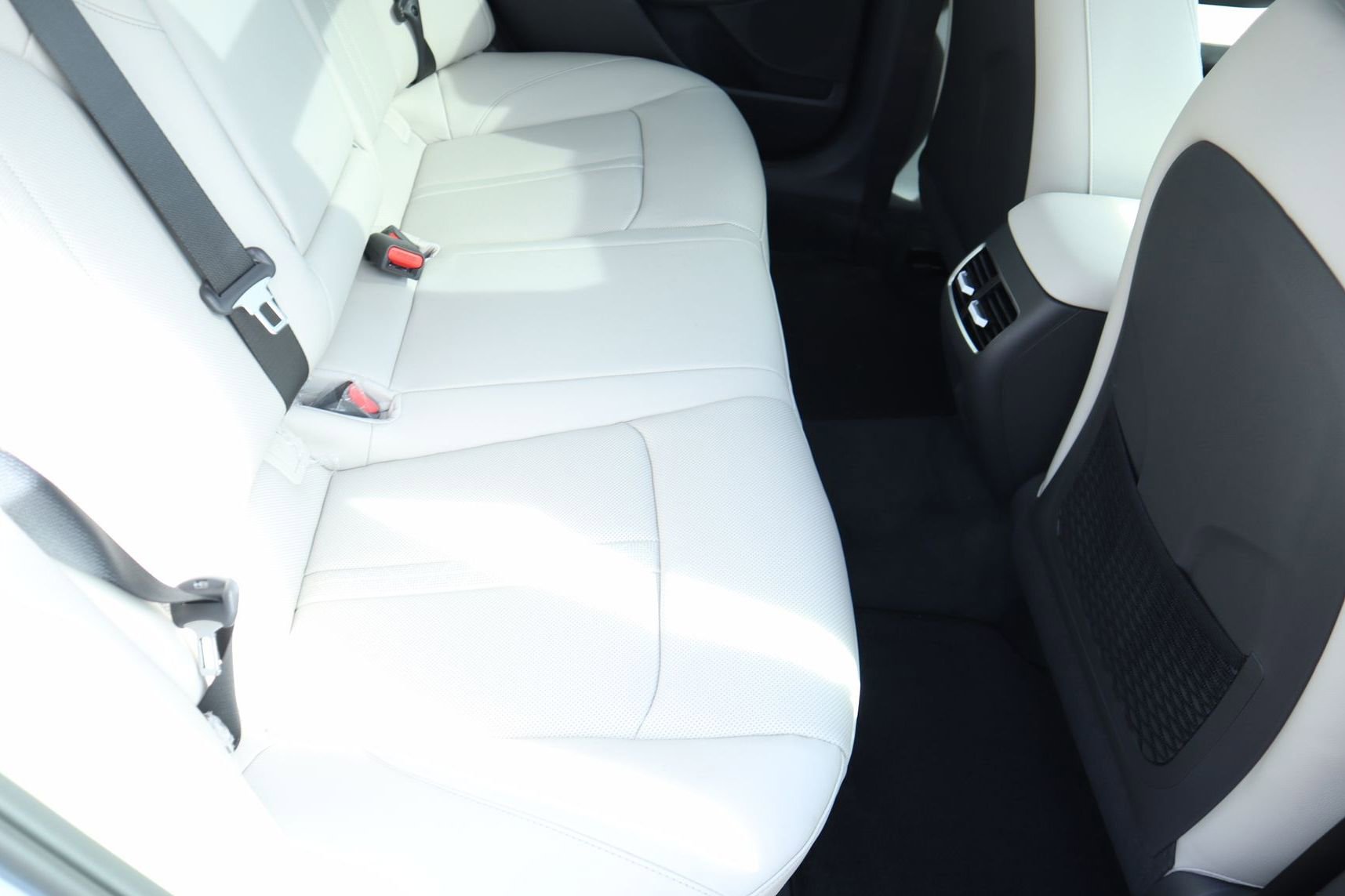 New 2026 Hyundai Sonata Limited FWD image 20
