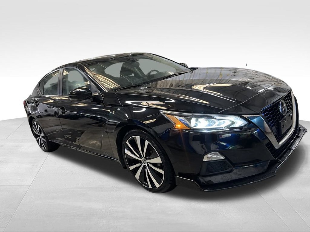 Used 2022 Nissan Altima 2.0 SR FWD image 7