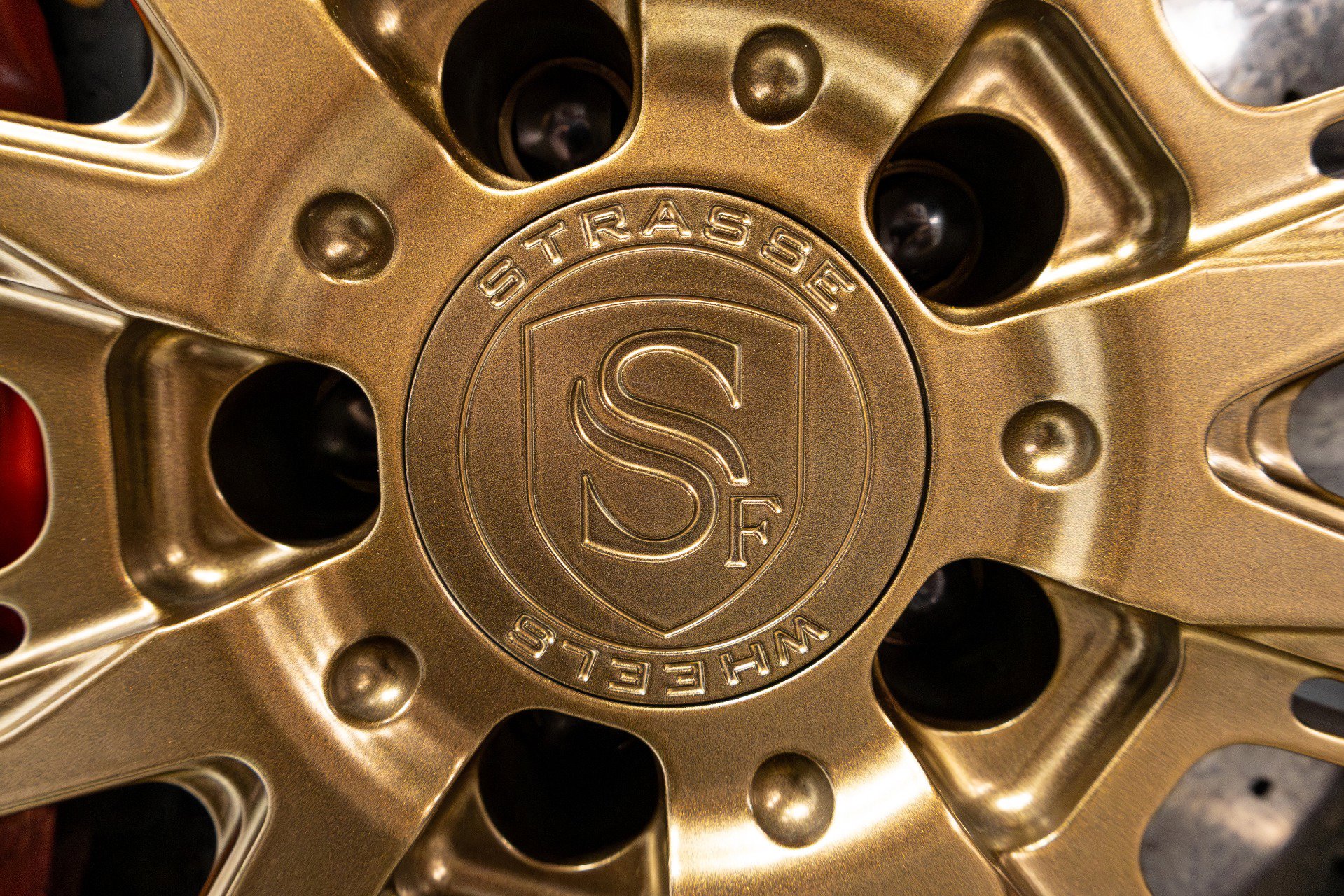 Used 2014 Ferrari F12 Berlinetta image 21