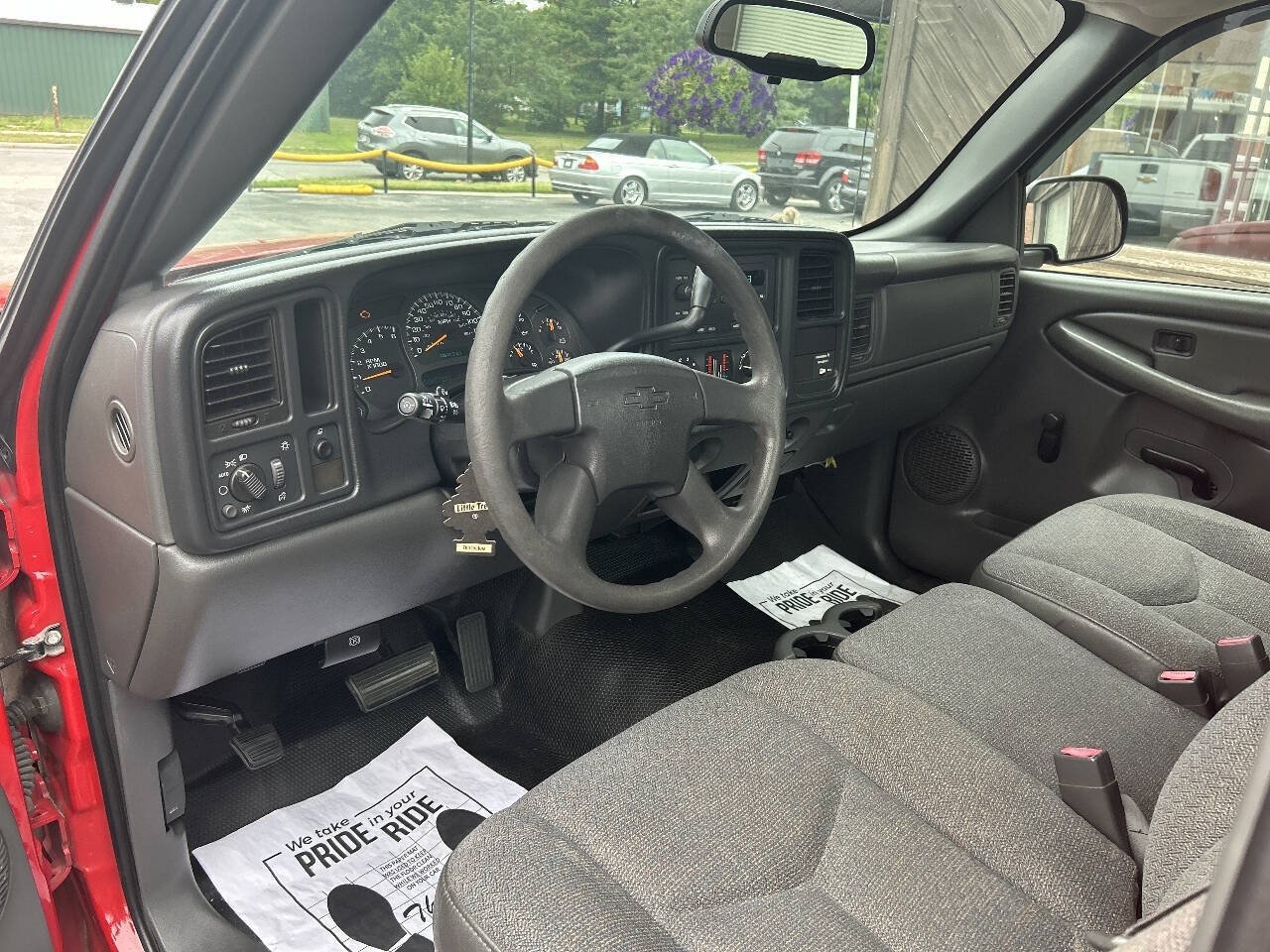 Used 2004 Chevrolet Silverado 1500 W/T RWD image 13