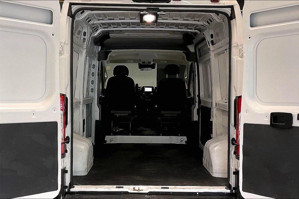 Used 2022 RAM ProMaster 1500 w/ Interior LED Lighting Group FWD image 5