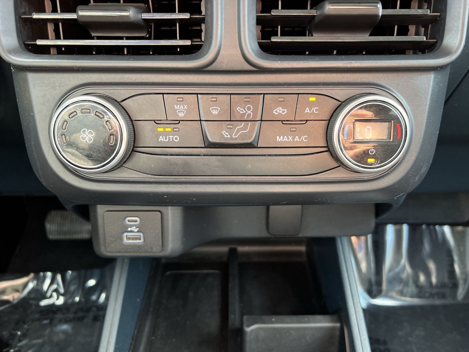 Used 2022 Ford Maverick XL FWD image 19