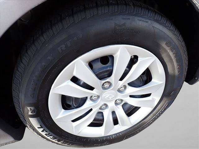 Used 2011 Hyundai Sonata GLS FWD image 5