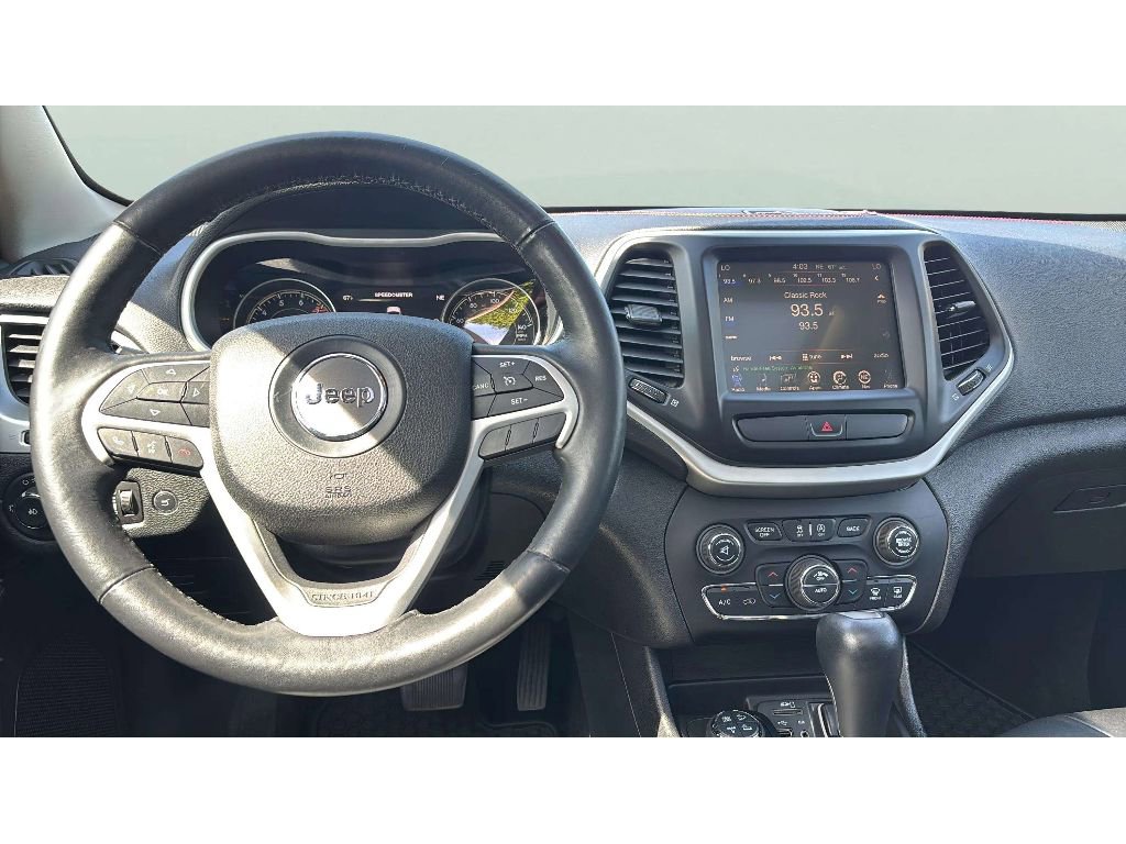Used 2016 Jeep Cherokee Trailhawk w/ Comfort/Convenience Group AWD/4WD image 13