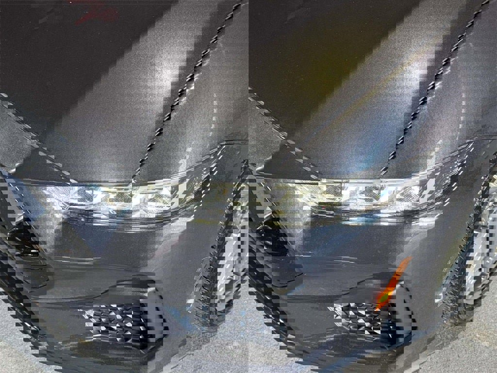 Used 2024 Ford Mustang GT Premium image 8