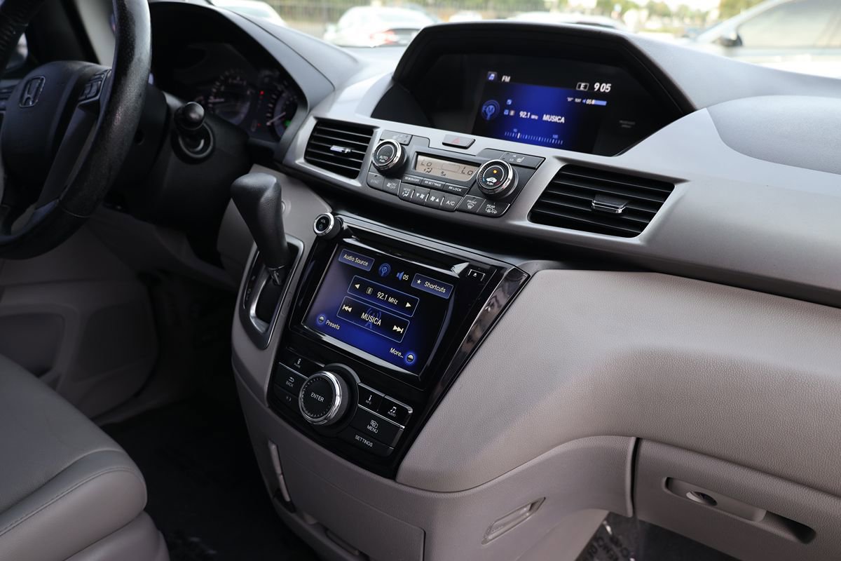 Used 2016 Honda Odyssey EX-L image 19