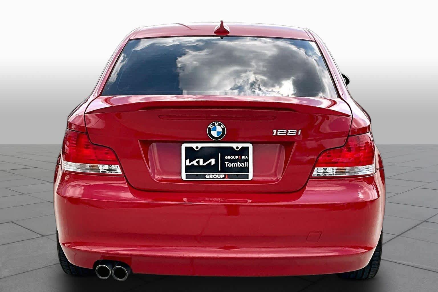 Used 2009 BMW 128i Coupe RWD image 4