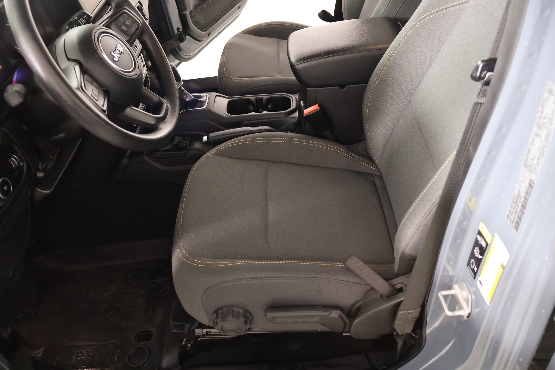Used 2024 Jeep Wrangler Sport image 10