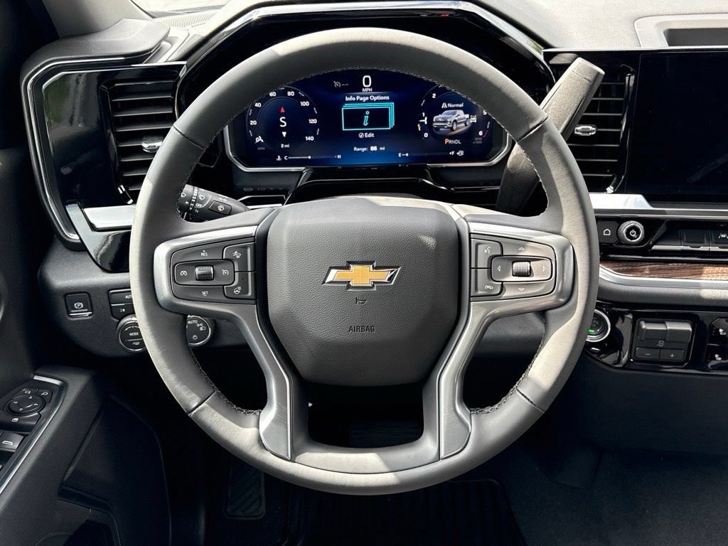New 2026 Chevrolet Silverado 1500 LT AWD/4WD image 17