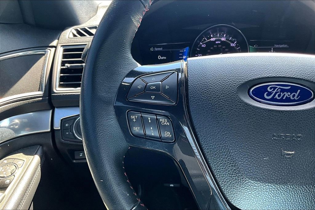 Used 2019 Ford Explorer Sport w/ Equipment Group 401A image 17