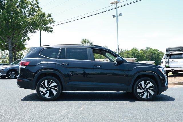 Used 2024 Volkswagen Atlas SE FWD image 4