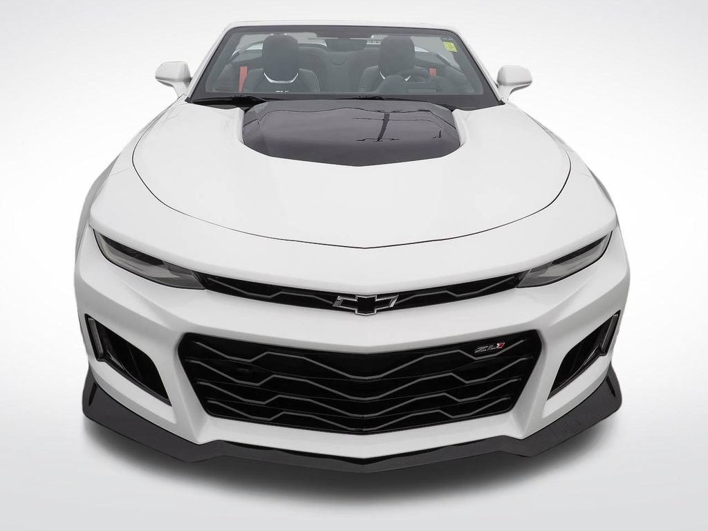 Certified 2021 Chevrolet Camaro ZL1 RWD image 2