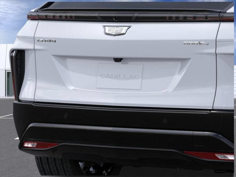 New 2026 Cadillac Lyriq Signature Sport w/ LPO, ONYX Package AWD/4WD image 14