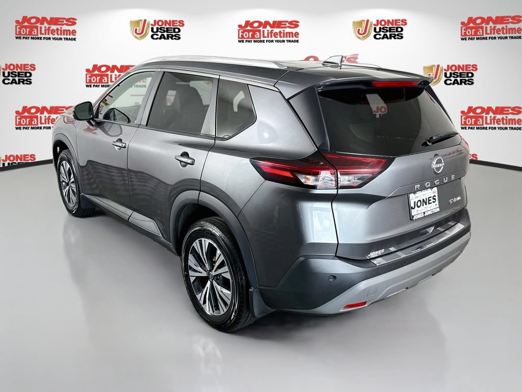 Used 2023 Nissan Rogue SV w/ SV Premium Package AWD/4WD image 2