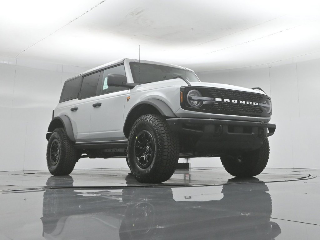 New 2026 Ford Bronco Badlands w/ Wildtrak Package AWD/4WD image 45