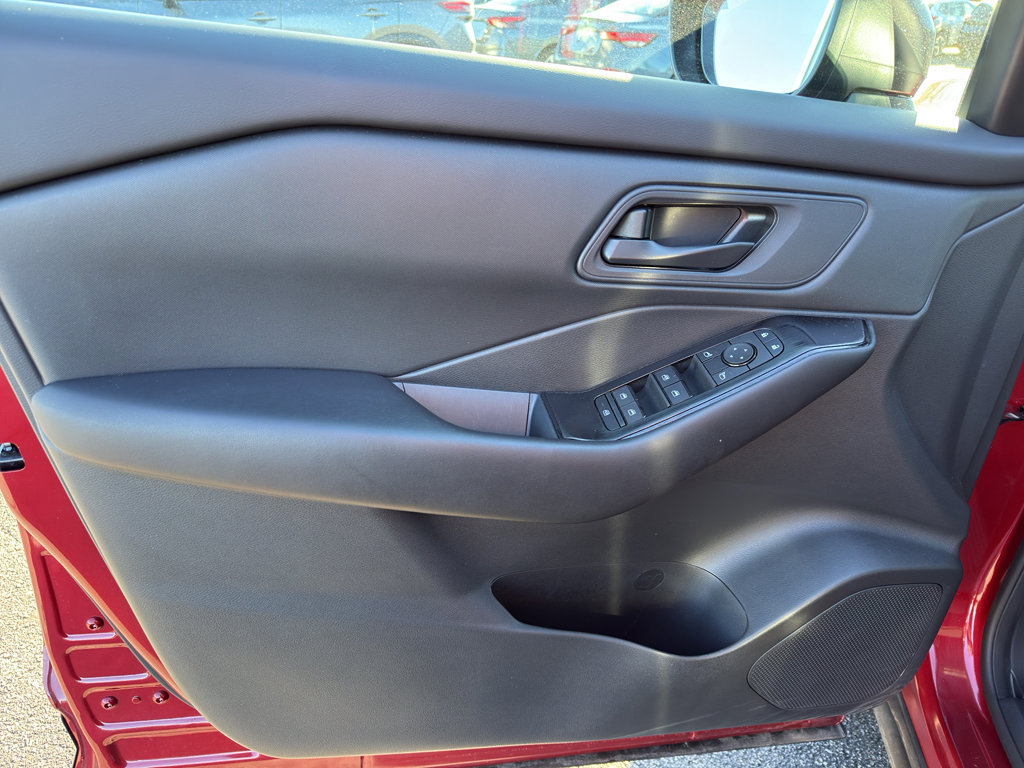 Certified 2025 Nissan Rogue S image 13