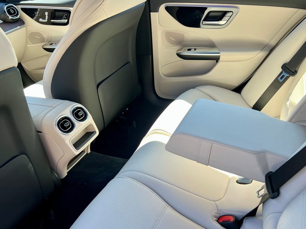Certified 2023 Mercedes-Benz C 300 4MATIC Sedan image 23