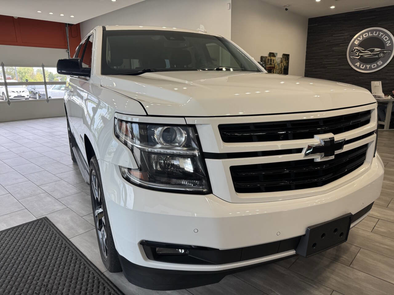 Used 2018 Chevrolet Tahoe Premier image 1
