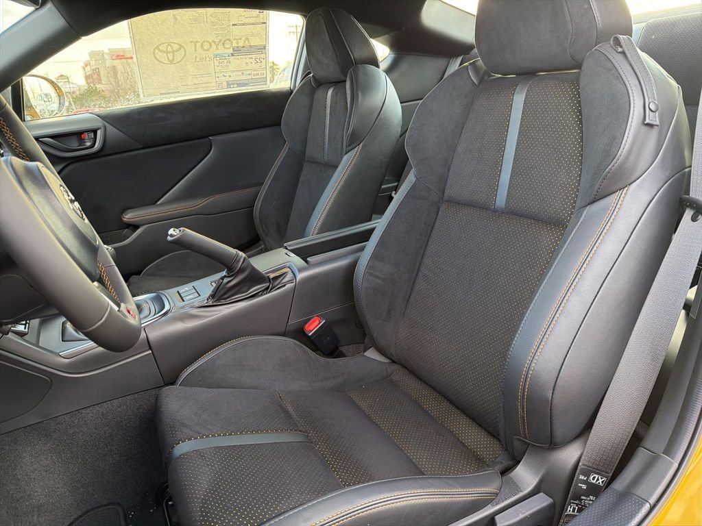 New 2026 Toyota GR86 YUZU Limited image 7