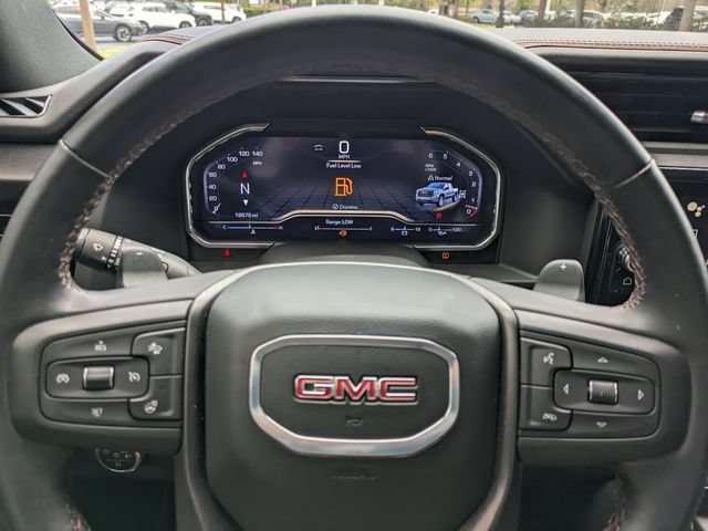 Used 2025 GMC Sierra 1500 AT4 w/ AT4 Premium Package AWD/4WD image 24