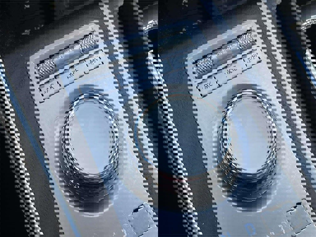 Used 2023 Genesis GV80 3.5T image 15