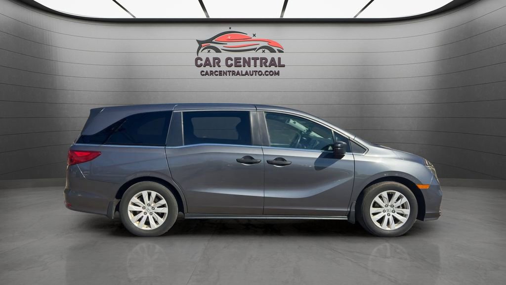 Used 2018 Honda Odyssey LX image 6