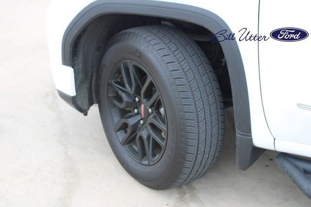 Used 2025 GMC Sierra 1500 Pro w/ Graphite Edition RWD image 9