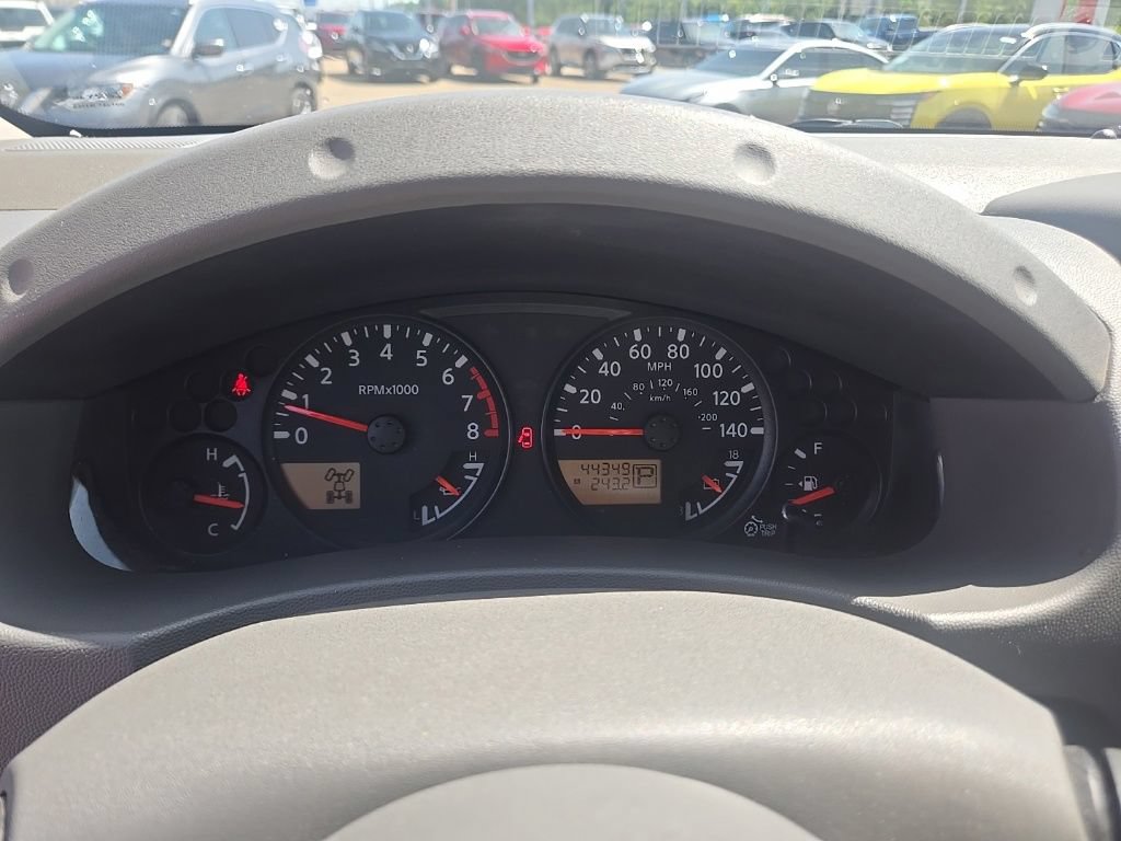 Used 2019 Nissan Frontier SV w/ Value Truck Package AWD/4WD image 15
