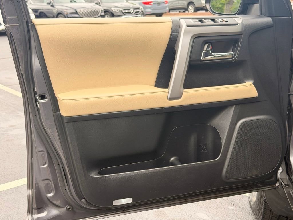 Used 2022 Toyota 4Runner SR5 RWD image 24