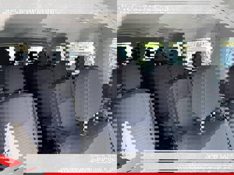 Used 2025 Ford Transit 350 XLT image 9