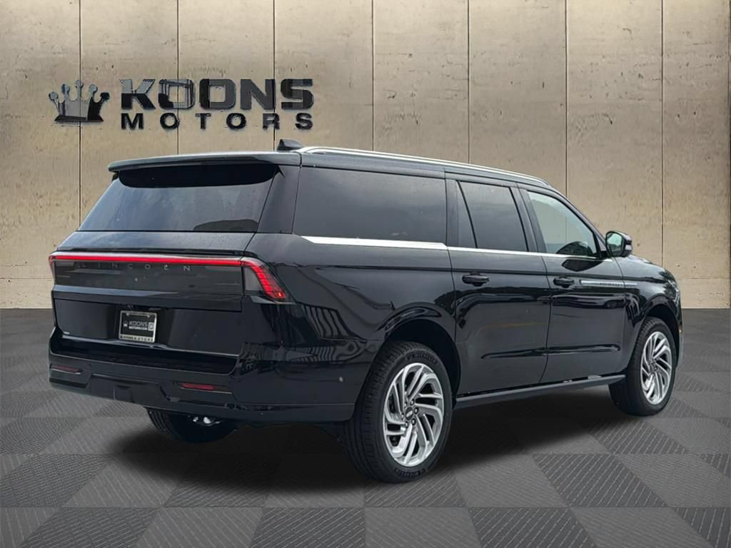 New 2026 Lincoln Navigator L Reserve AWD/4WD image 6