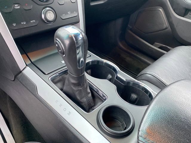 Used 2015 Ford Explorer XLT w/ Equipment Group 202A image 13