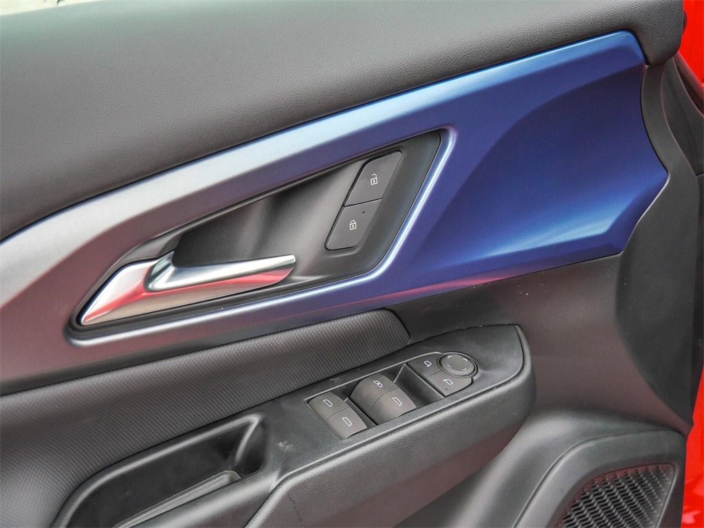 New 2024 Chevrolet Equinox EV LT image 40