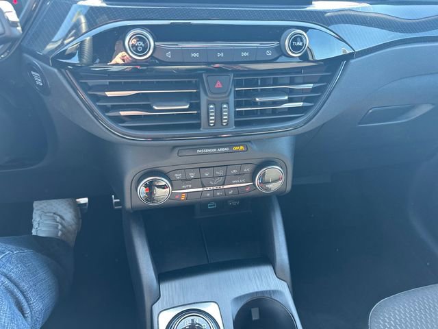 Used 2023 Ford Escape ST-Line AWD/4WD image 15