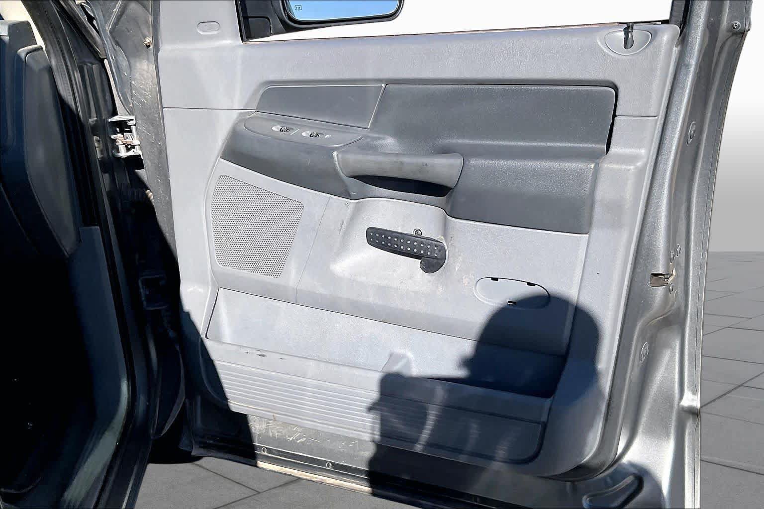 Used 2007 Dodge Ram 1500 Truck SLT RWD image 21