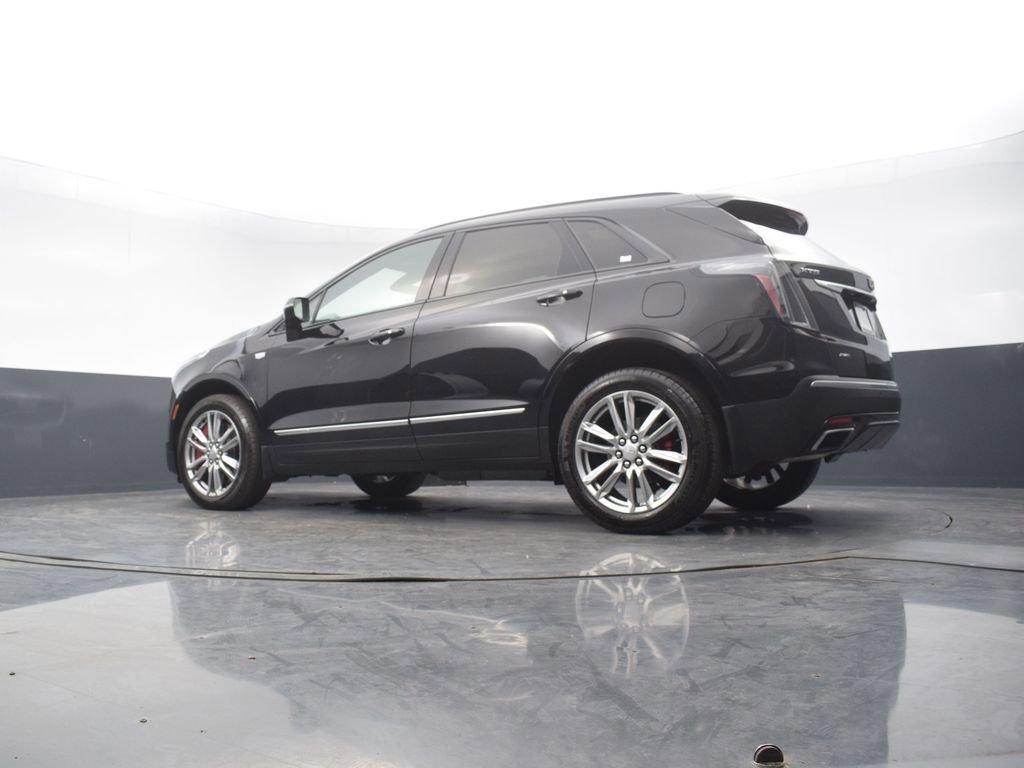 Used 2023 Cadillac XT5 Sportv w/ LPO, Floor Liner Package AWD/4WD image 48